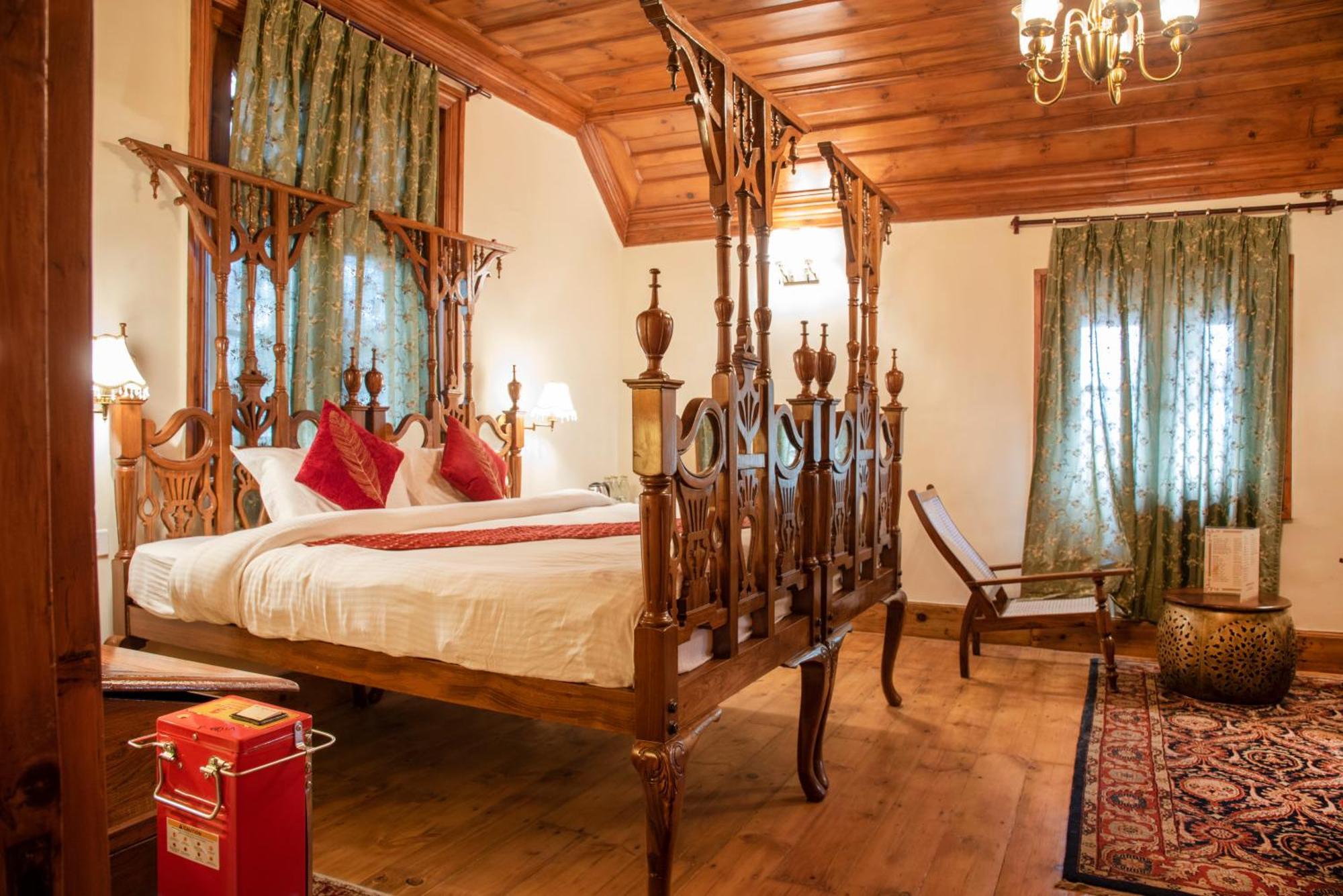 Heritage Villas - Shimla British Resort, Near Mall Exterior foto